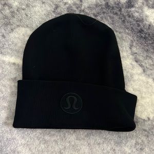Lululemon beanie